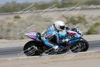 media/Jan-15-2026-Racers Edge (Thu) [[dfebeb70ab]]/2-A Group/Session 3 (Turn 15 Inside Pans)/